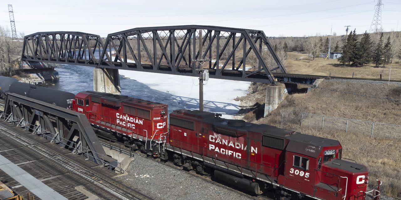Canadian Pacific Kansas City Says Railroad Strike Unlikely in Next 60 Days