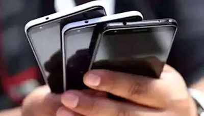 GTRI urges govt not to cut import duty on smartphone components in Budget - ET Telecom