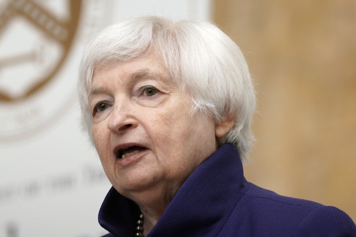 Yellen Says Fundamentals Still Point to Slowing Inflation