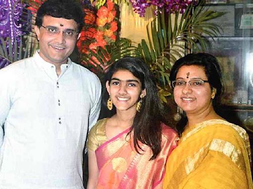 Meet Dona Ganguly, the wife of former Indian cricketer Sourav Ganguly. Learn about their careers, love story, daughter Sana, and more