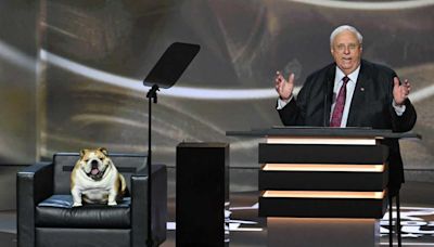 West Virginia Gov. Jim Justice brings bulldog 'Babydog' on stage for RNC speech