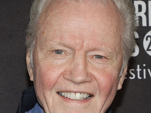 Jon Voight 'proud' of daughter Angelina Jolie