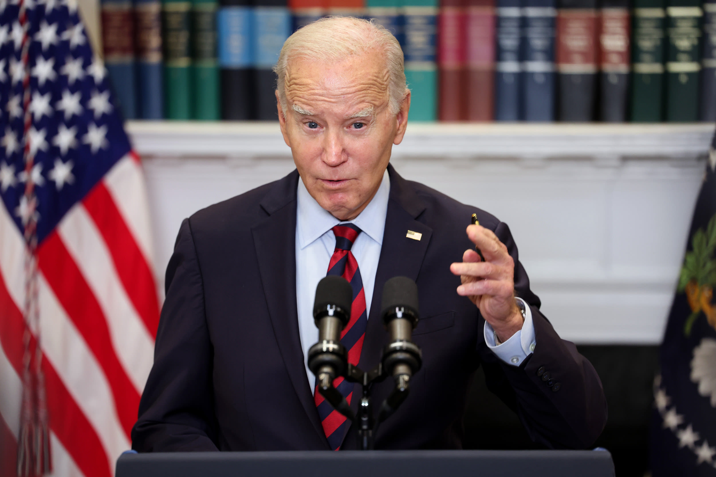 Gen Z left out of Biden's student debt relief