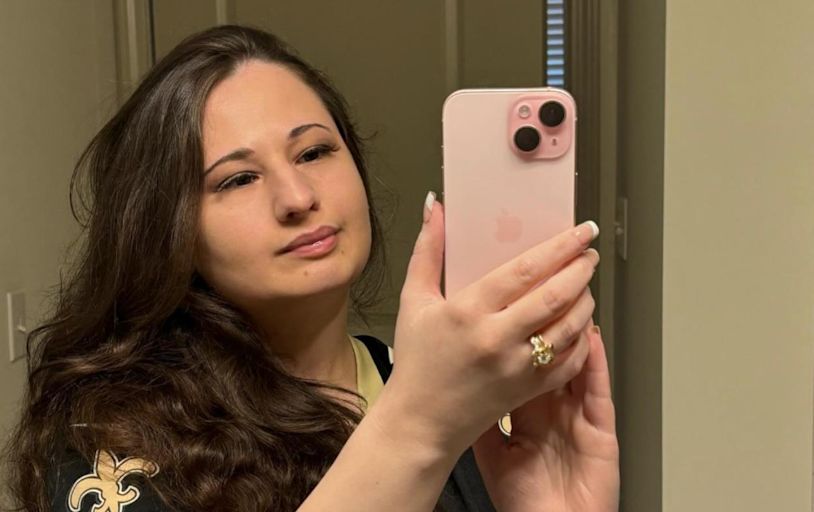 Gypsy Rose Blanchard Changes Yet Another Feature On Her Face