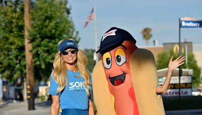 "The Simple Life" reboot? Paris Hilton and Nicole Richie seen working at a California Sonic drive-in