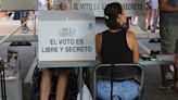 Abren los centros de votación en la mayoría del territorio de México
