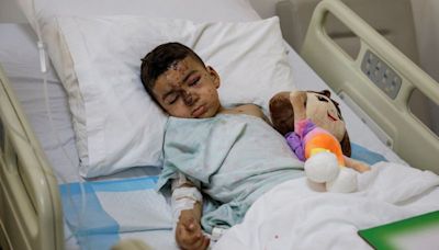 Deadly Israeli strikes hit Lebanon's war displaced