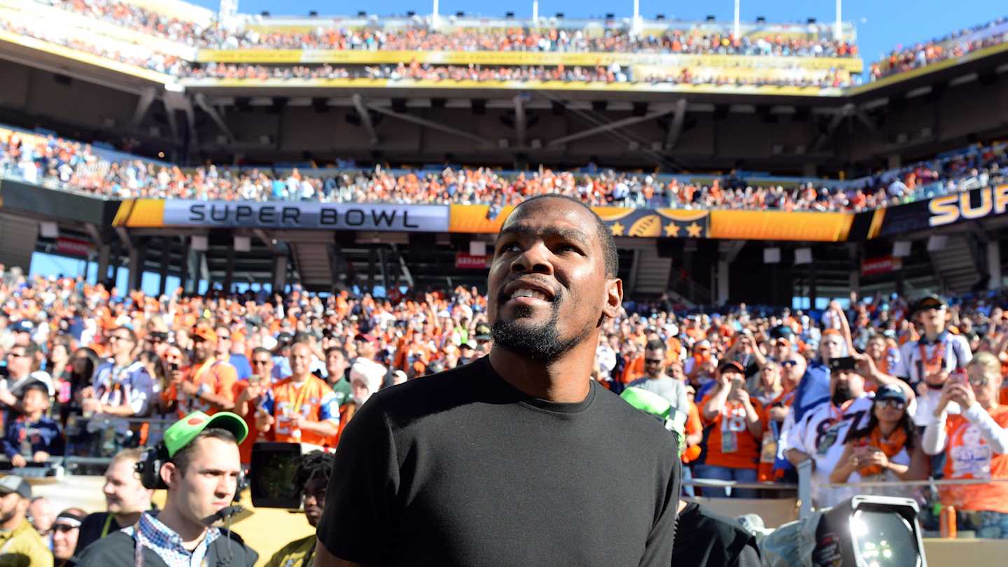 NBA Star Kevin Durant Predicts Winner Of Giants-Commanders Game