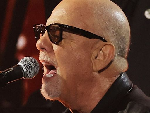 CBS Pulls The Plug On Billy Joel At Worst Possible Moment, And Fans Are So Pissed