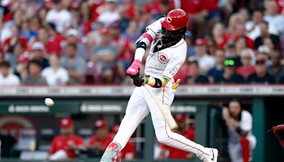 Elly De La Cruz slams a 3-run homer on the anniversary of his major league debut, Reds beat Cubs 8-4