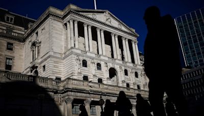英央行維持利率5.25%不變 符預期
