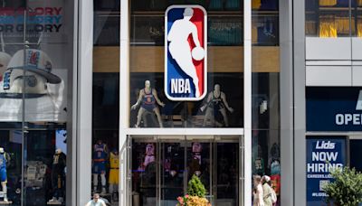 Comcast expects to clinch 11-year NBA deal amid rights showdown