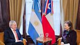 Los detalles del viaje en que Van Klaveren buscó fortalecer la relación diplomática con Argentina y habló de Venezuela - La Tercera