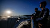 Aplazada por lluvias la reapertura de las pasarelas para visitar las cataratas de Iguazú