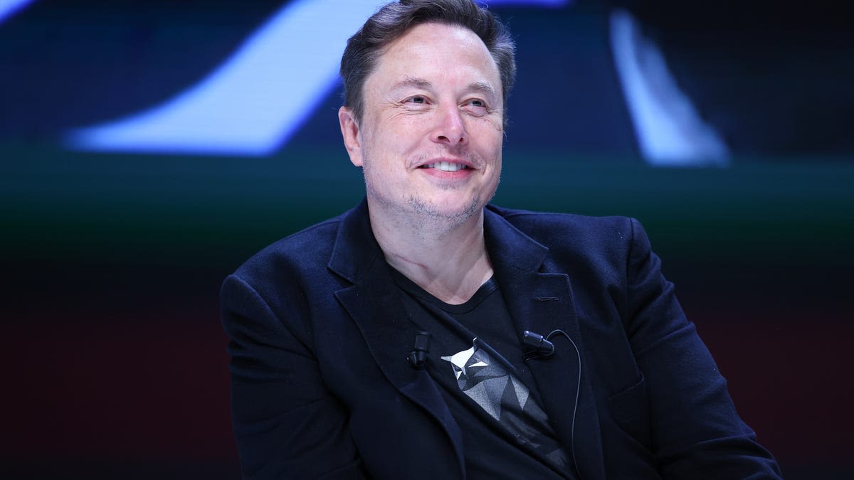 Elon Musk just got $10 billion richer