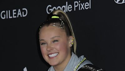 Jojo Siwa’s Unusual Motherhood Plan Just Got the Greenlight by Her 18-Year-Old Girlfriend