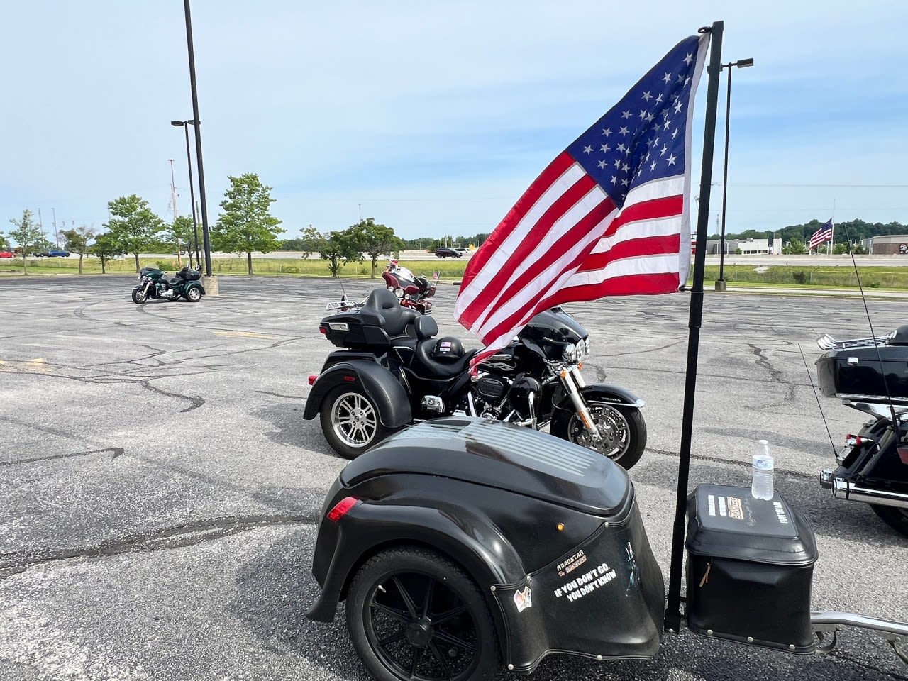 Rolling Thunder honors fallen service members in memorial ride and ceremony