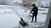 How to use a snow blower: 6 steps for an easy winter