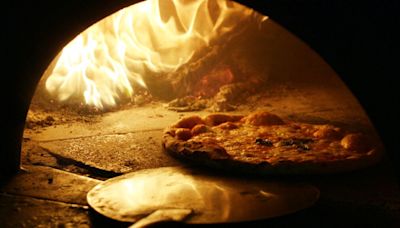 Neapolitan pizza makers reveal the true secret of their success