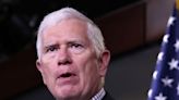 Rep. Mo Brooks offers to testify before Jan. 6 committee after being dumped by Trump