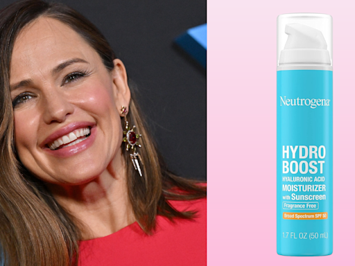 Jennifer Garner 'loves' this SPF-infused moisturizer for 'dewy and great' skin — and it's nearly 40% off