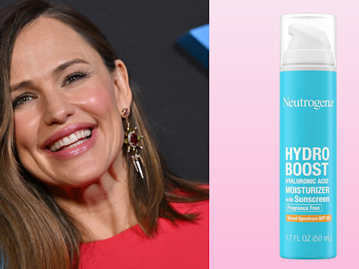 Jennifer Garner, 52, 'loves' this SPF-infused moisturizer — at $17, it's 40% off