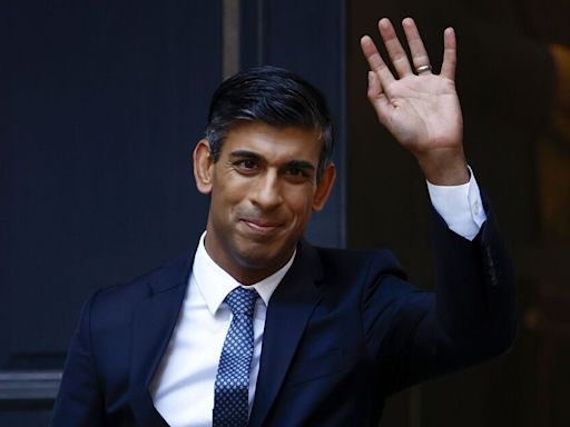 Rishi Sunak will leave spotlight to leadership contenders at Tory conference