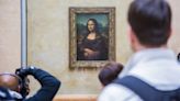 El Louvre estudia exponer la Gioconda en una sala aparte por las masivas visitas