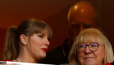 Donna Kelce's height baffles fans in Taylor Swift video