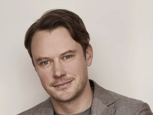 Michael Dorman Signs With Verve (EXCLUSIVE)