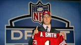 Smith details pressures of being No. 1 pick with 49ers