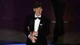 Cillian Murphy Dedicates His Oscar to "the Peacemakers Everywhere"