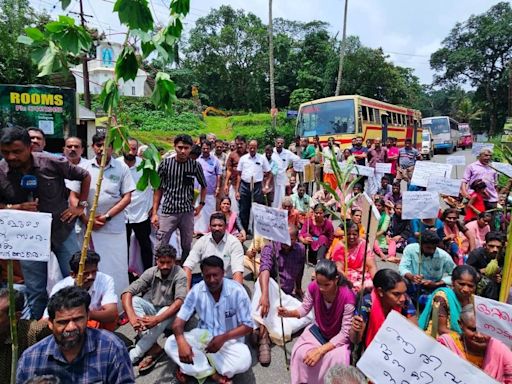 Tribespeople block road at Adimaly seeking solution to wild elephant attacks