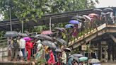 Mumbai sees heavy showers; flights diverted, waterlogging in many areas