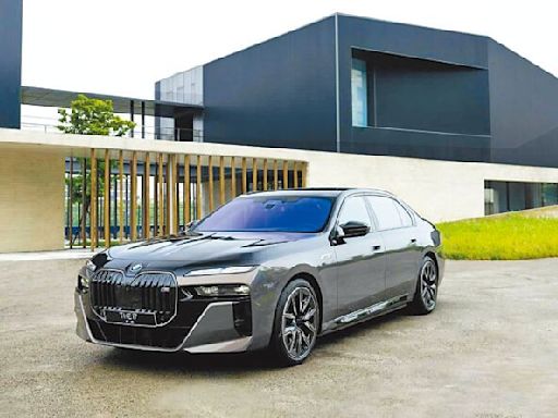 BMW i7 M70 xDrive 攀電能巔峰 - 產業．科技