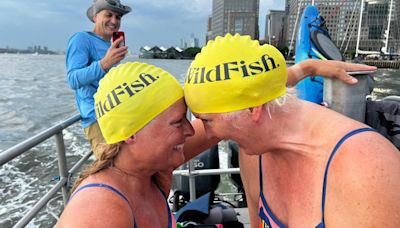 Henley swimmer completes Manhattan Island night swim