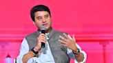 Telecom minister Jyotiraditya Scindia discusses issues with Jio, Airtel, Vodafone-Idea