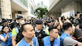 Hong Kong considera 14 réus culpados no maior julgamento contra movimento pró-democracia | Mundo e Ciência | O Dia