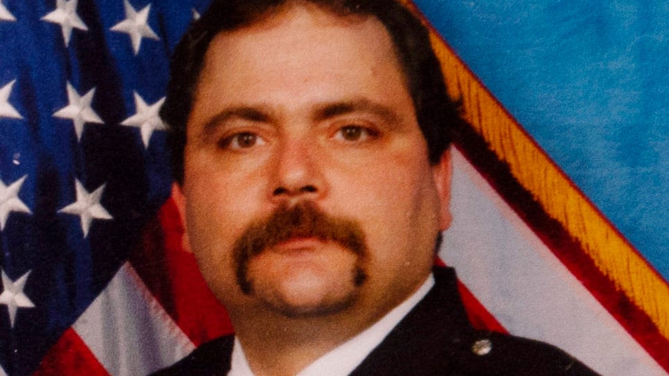 Wife of murdered Evansville firefighter Robert Doerr II to stand trial Monday