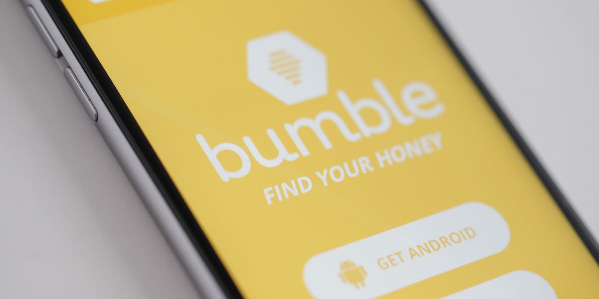 Bumble Apologizes For Billboard Ad Saying 'A Vow Of Celibacy Is Not The Answer'