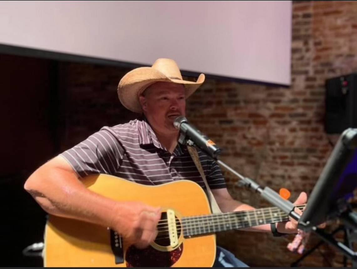 By day he patrols Grapevine with a badge. At night, he wows crowds with his country songs