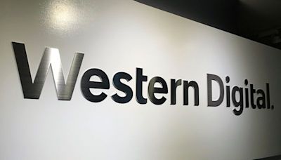 Western Digital stock downgraded on valuation concerns By Investing.com