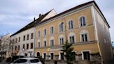 4 Germans caught marking Hitler’s birthday outside Nazi dictator’s birthplace in Austria