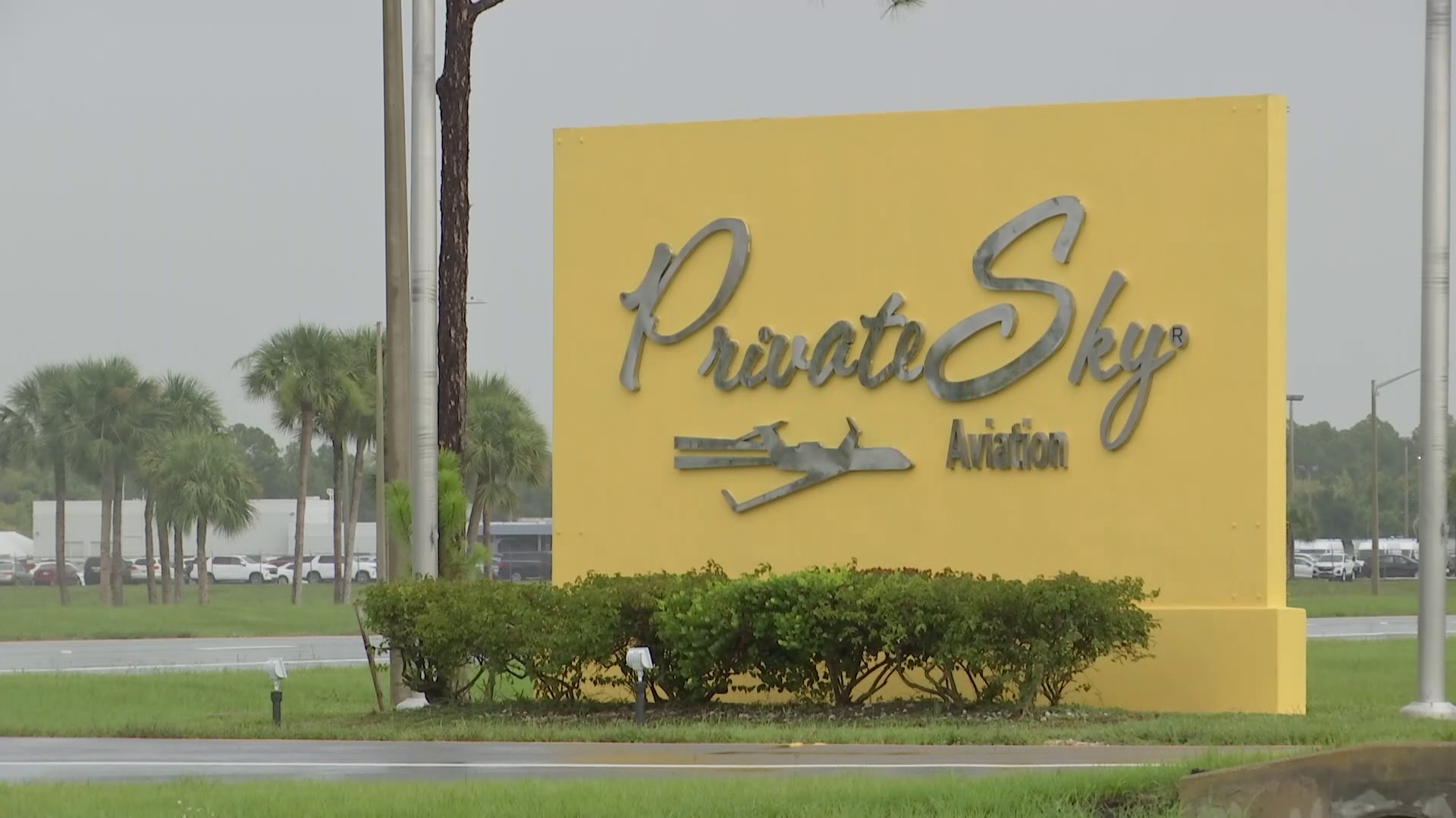 Private Sky sues Lee County Port Authority: what it could mean for you