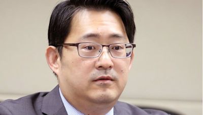 被韓相中擔任民主基金會執行長 盧業中：之前不認識他 - 政治