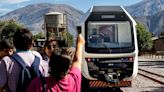 El Tren de la Quebrada, el primer ferrocarril solar con baterías de litio de América Latina, fabricado por una empresa china para Argentina