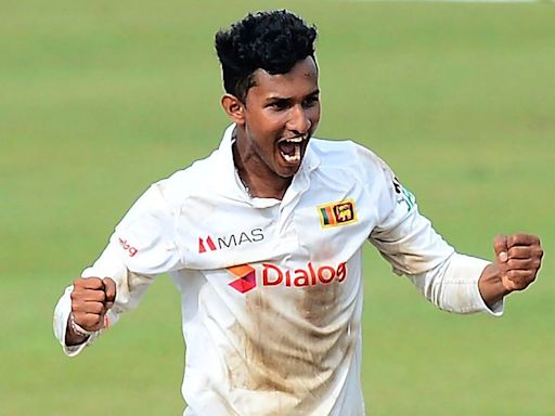 Sri Lanka spinner Praveen Jayawickrama banned for one year due to anti-corruption breach