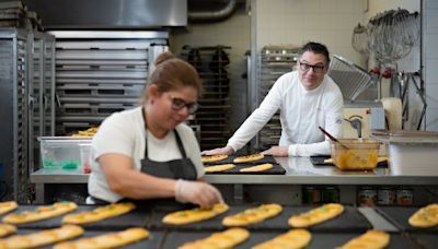 Oriol Balaguer, el guardián de las pastelerías históricas