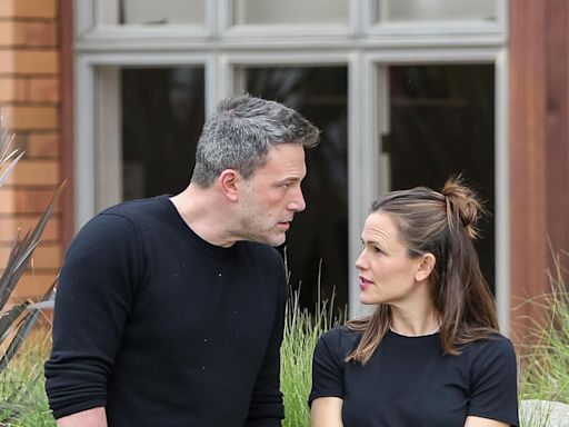 Jennifer Garner Is "Done" Being "Marriage Counselor" to Ben Affleck and J.Lo