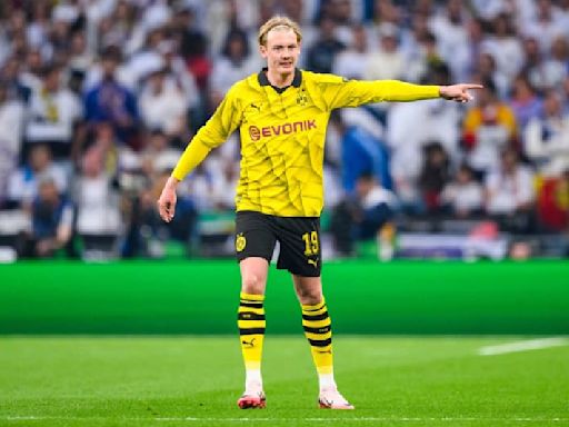 Brandt a key figure as Dortmund need new team leaders